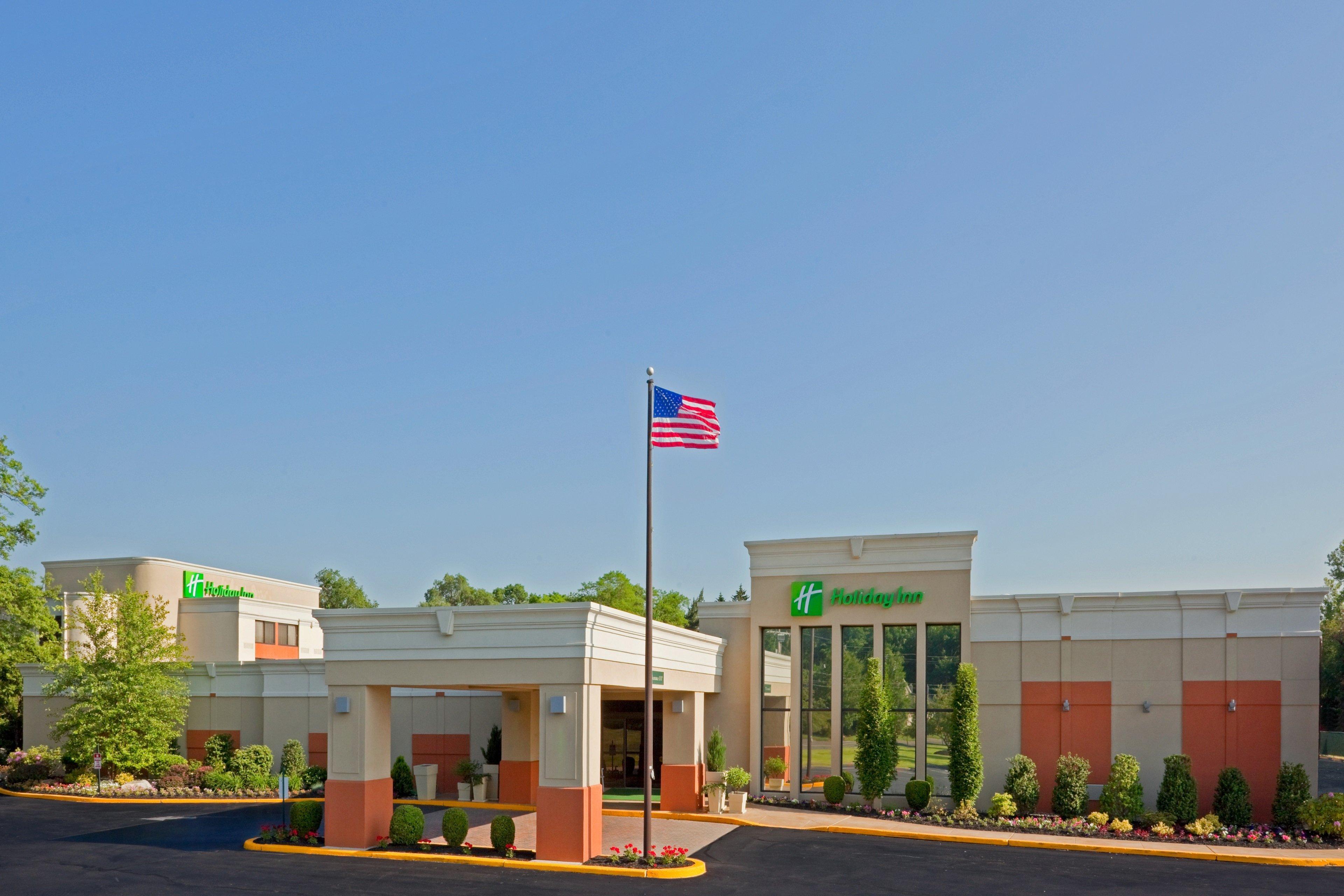 Armoni Inn & Suites Orangeburg Bagian luar foto