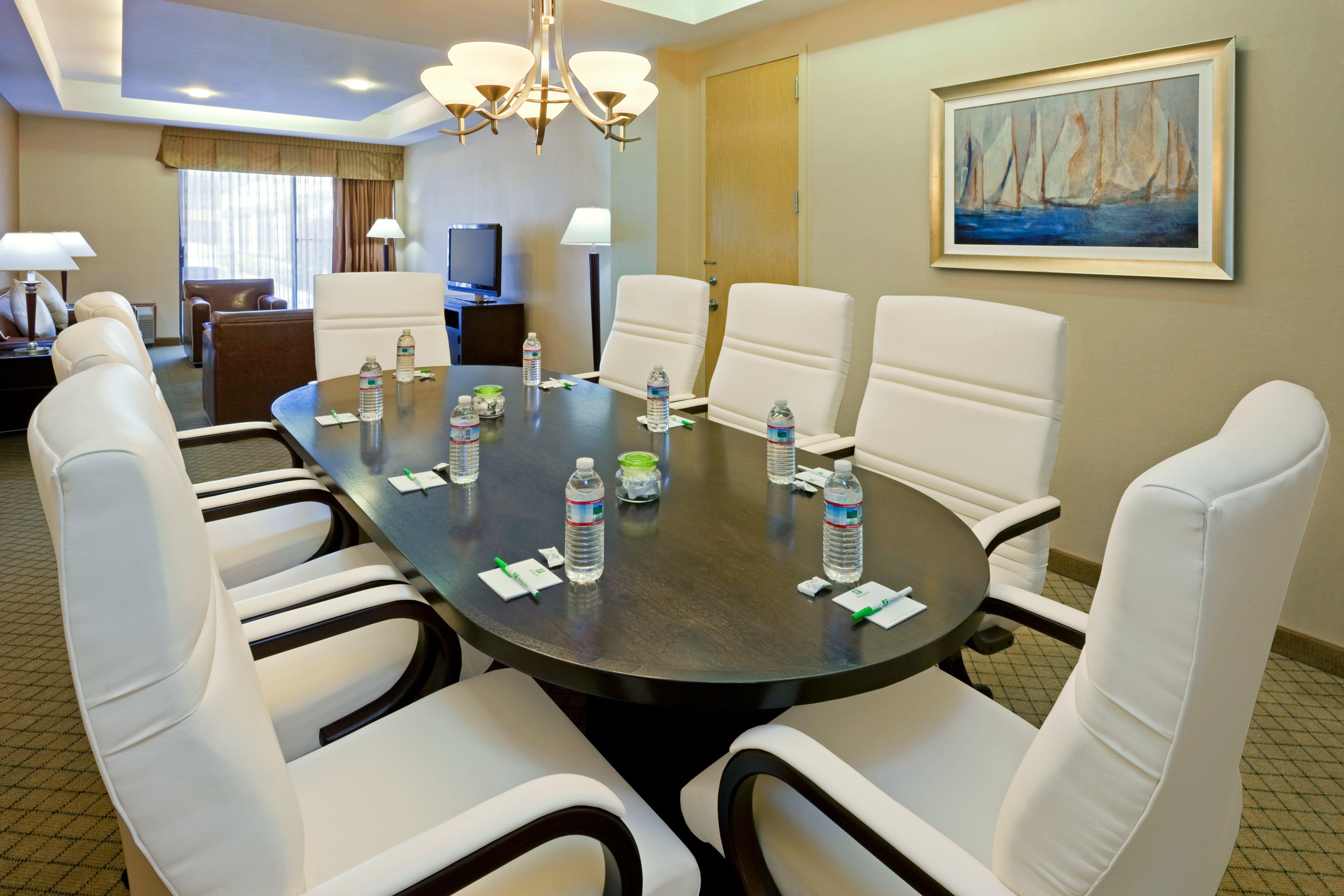 Armoni Inn & Suites Orangeburg Bagian luar foto