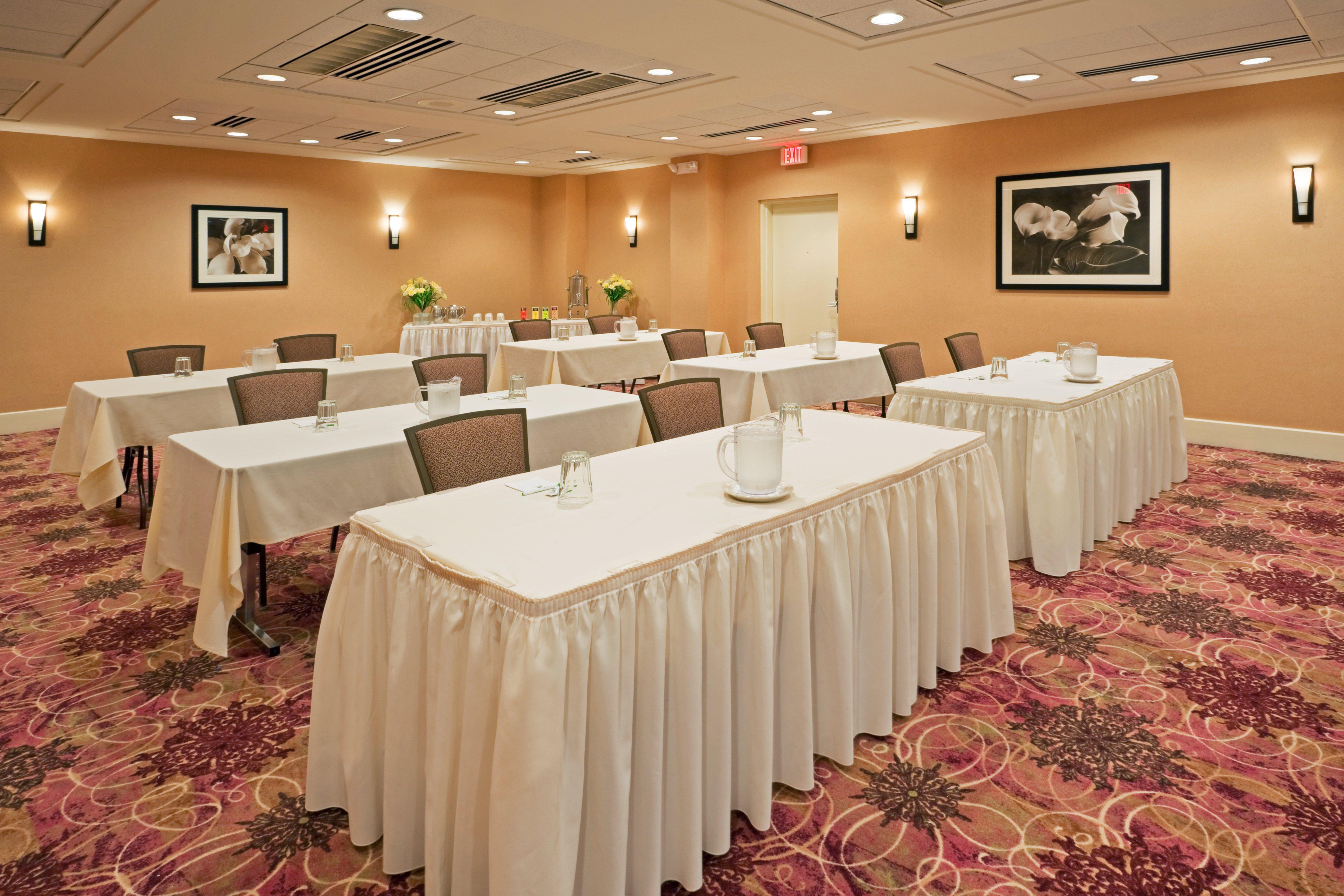 Armoni Inn & Suites Orangeburg Bagian luar foto