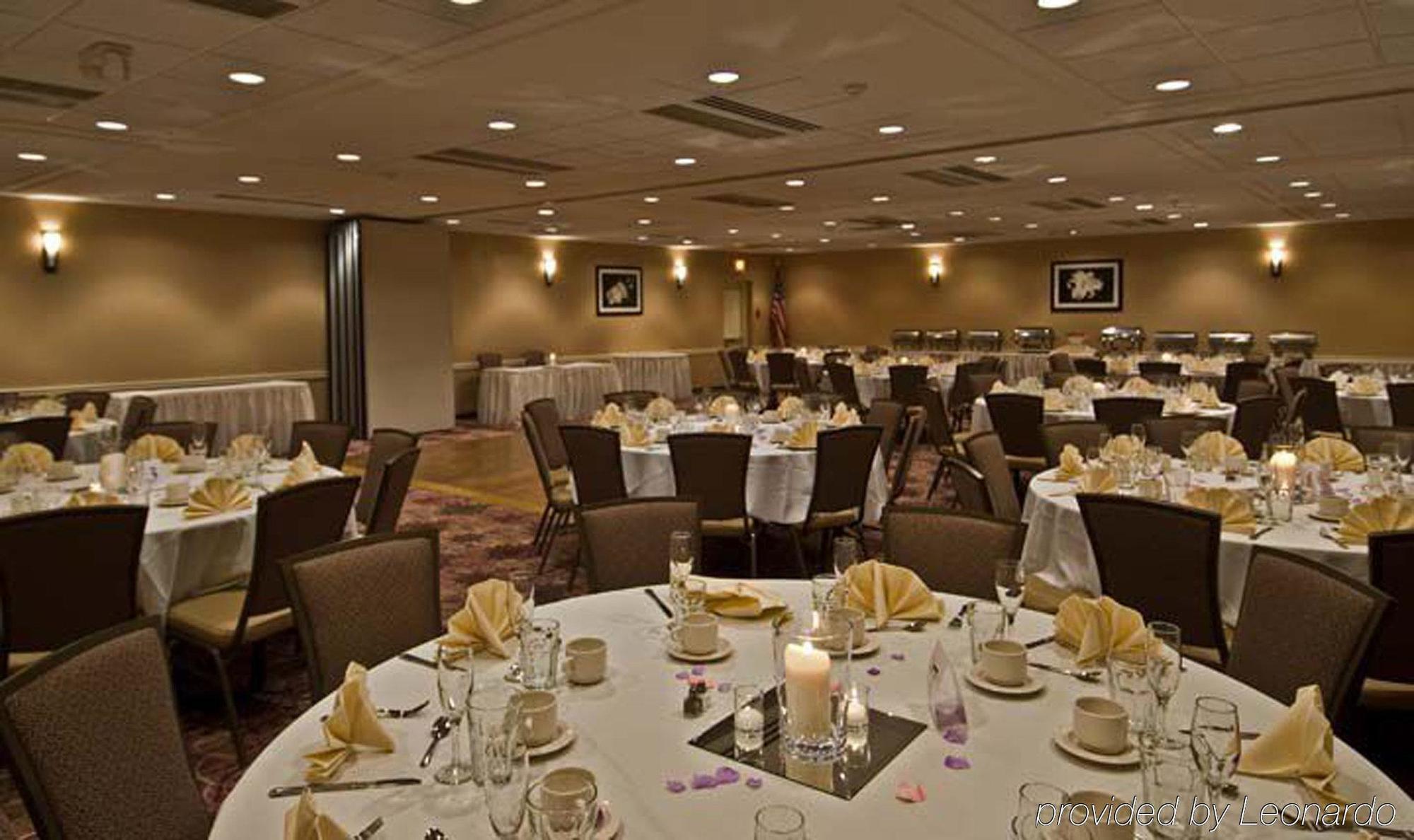 Armoni Inn & Suites Orangeburg Restoran foto